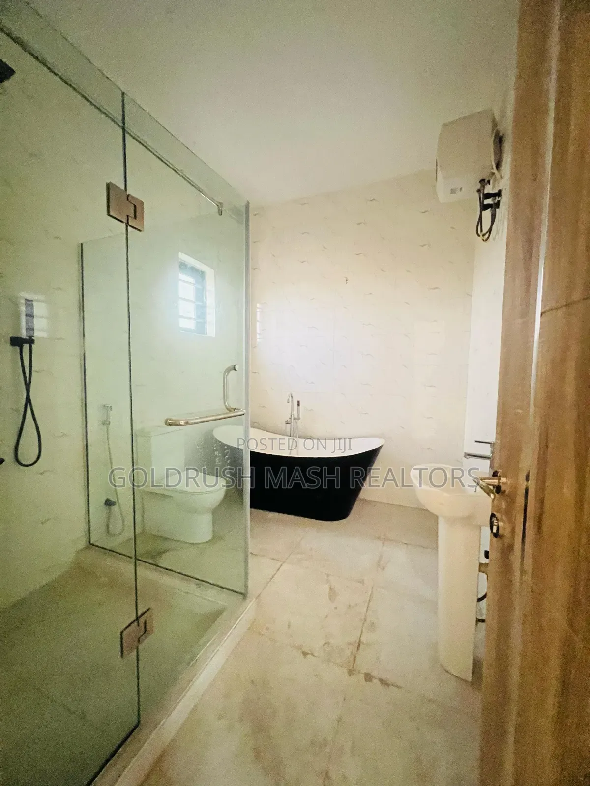 4bdrm Duplex in Millennium Estate, Phase 1 / Gbagada for sale in Phase 1 / Gbagada