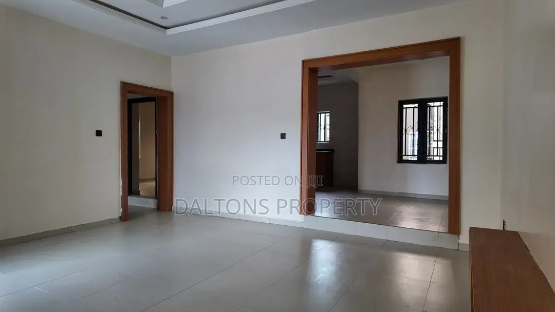 2bdrm Bungalow in Luxury Apartment, Sabon Lugbe for sale in Sabon Lugbe