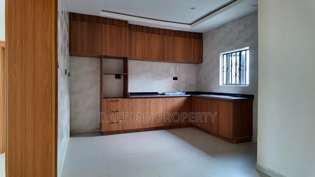 2bdrm Bungalow in Luxury Apartment, Sabon Lugbe for sale in Sabon Lugbe