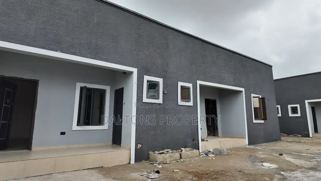 2bdrm Bungalow in Luxury Apartment, Sabon Lugbe for sale in Sabon Lugbe