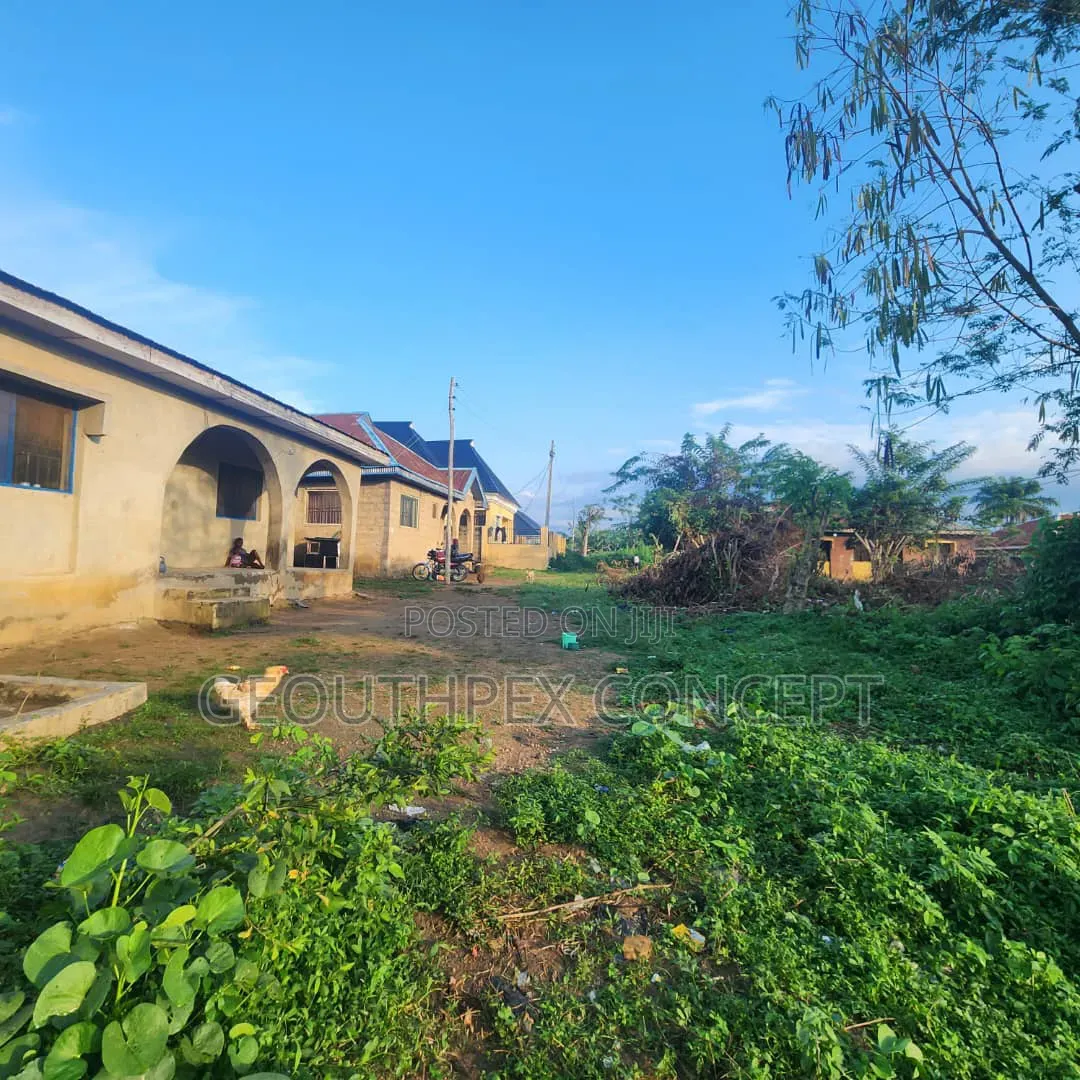 557Sqm Plot of Residential Land in Moniya in Moniya