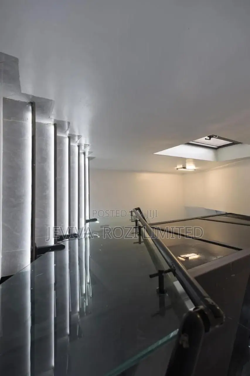 6bdrm Duplex in Katampe Extension for sale in Katampe Extension