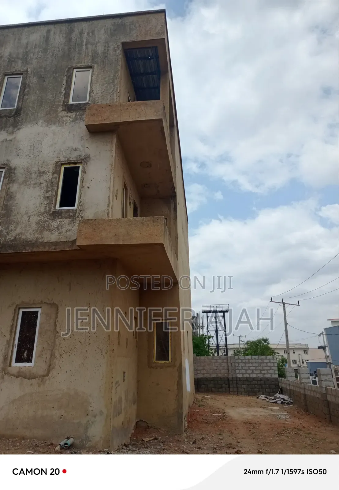 4bdrm Duplex in Apo Resettlement for sale in Apo Resettlement