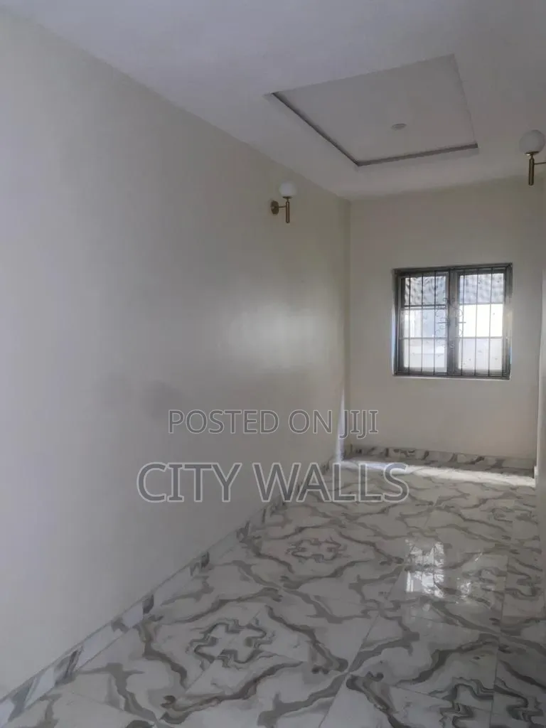 2bdrm Block of Flats in Seaside Estate, Badore for rent in Badore