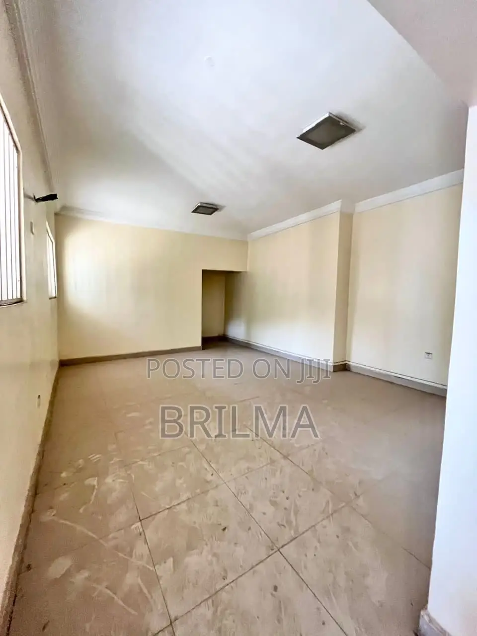 12bdrm Apartment in Zone 6 / Wuse for sale in Zone 6 / Wuse