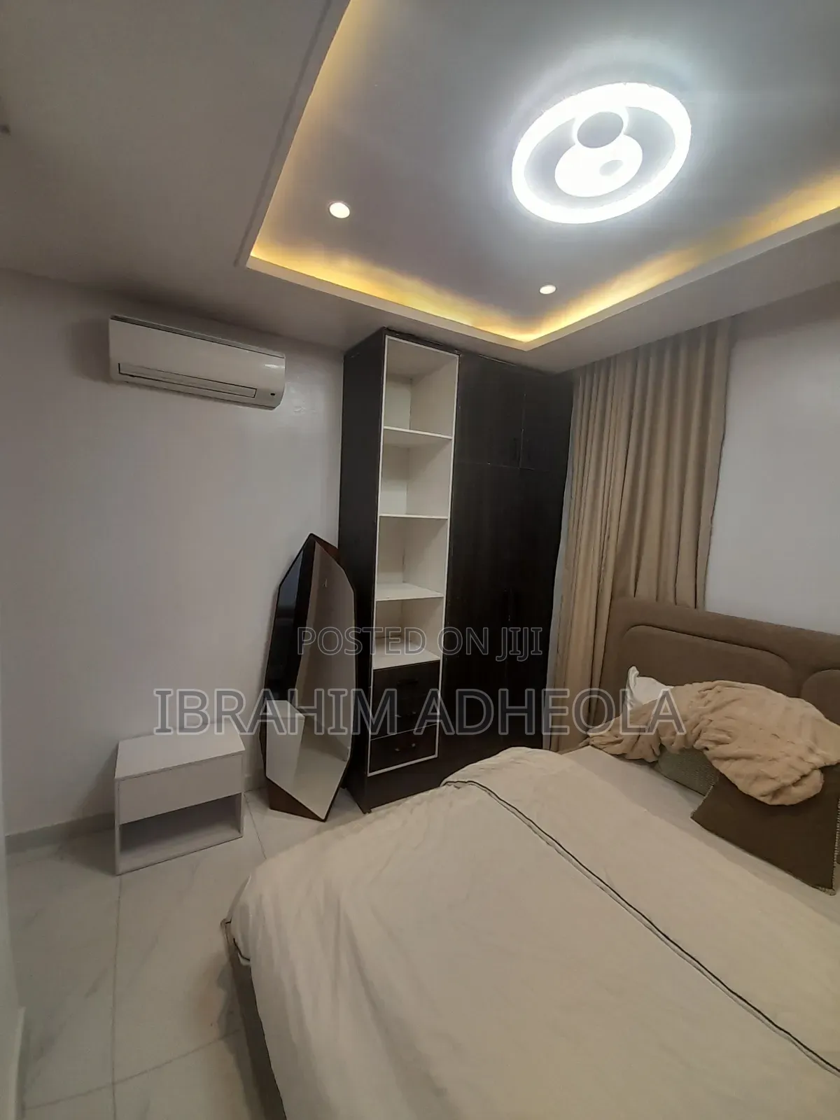 4bdrm Maisonette in Yaba, Onike for sale in Onike