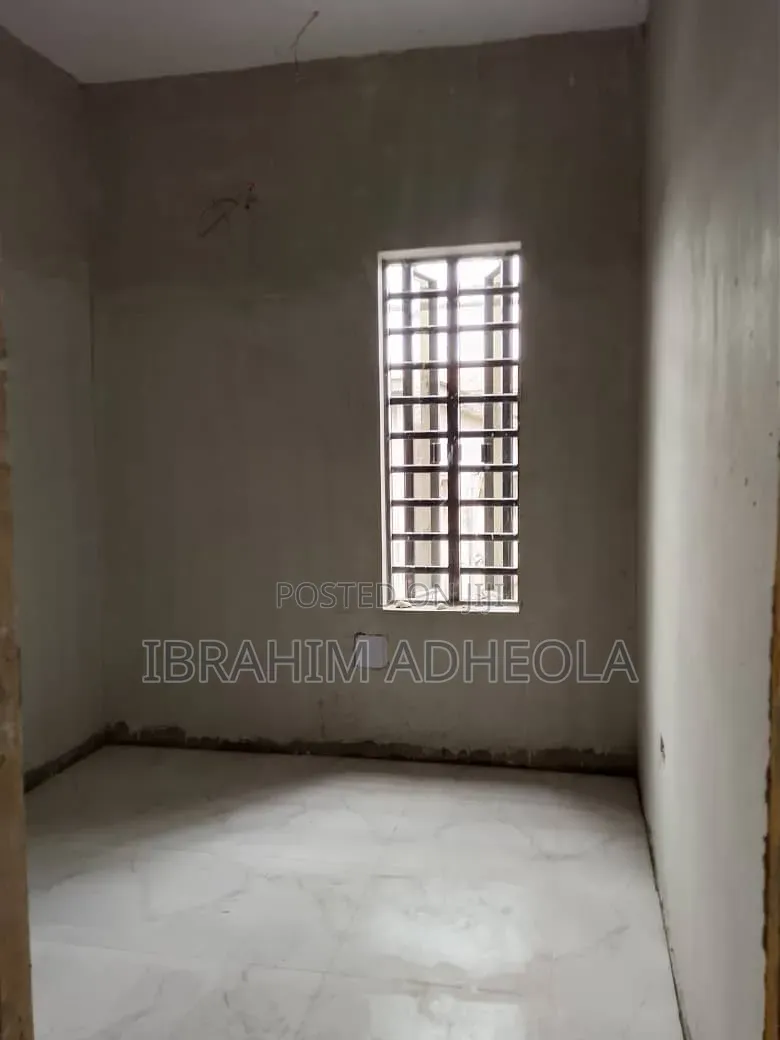 5bdrm Duplex in Egbeda for sale in Egbeda