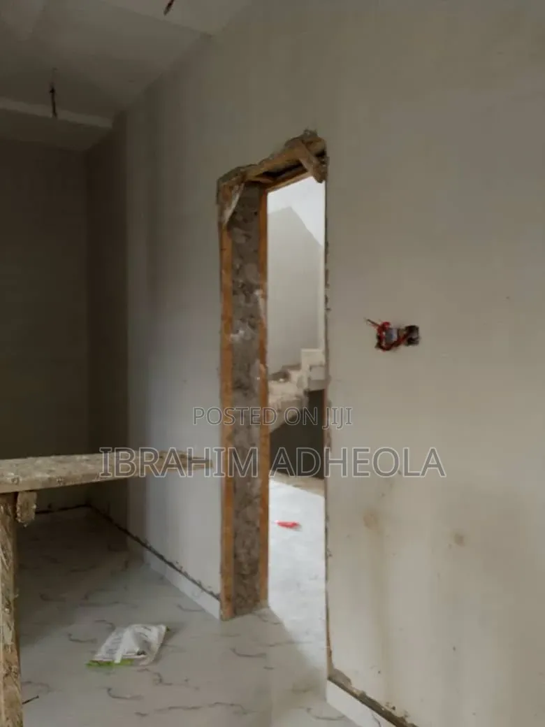 5bdrm Duplex in Egbeda for sale in Egbeda