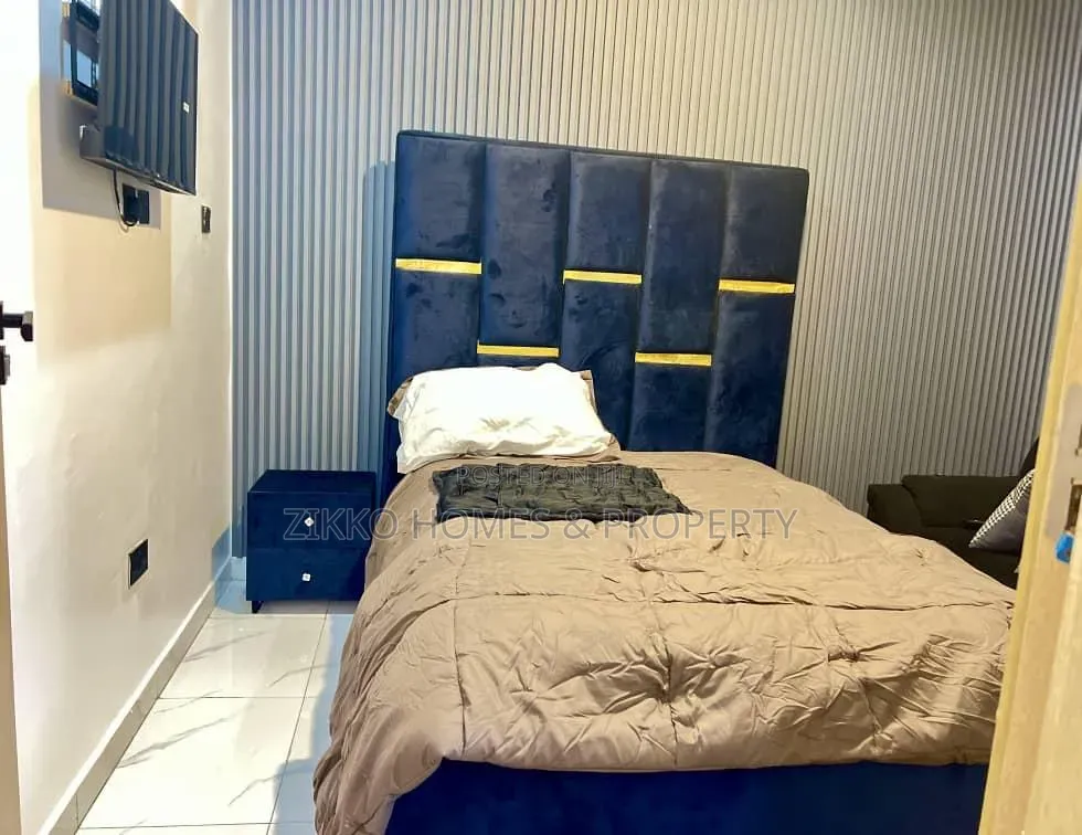 1bdrm Apartment in Ologolo, Lekki Phase 1 for sale in Lekki Phase 1
