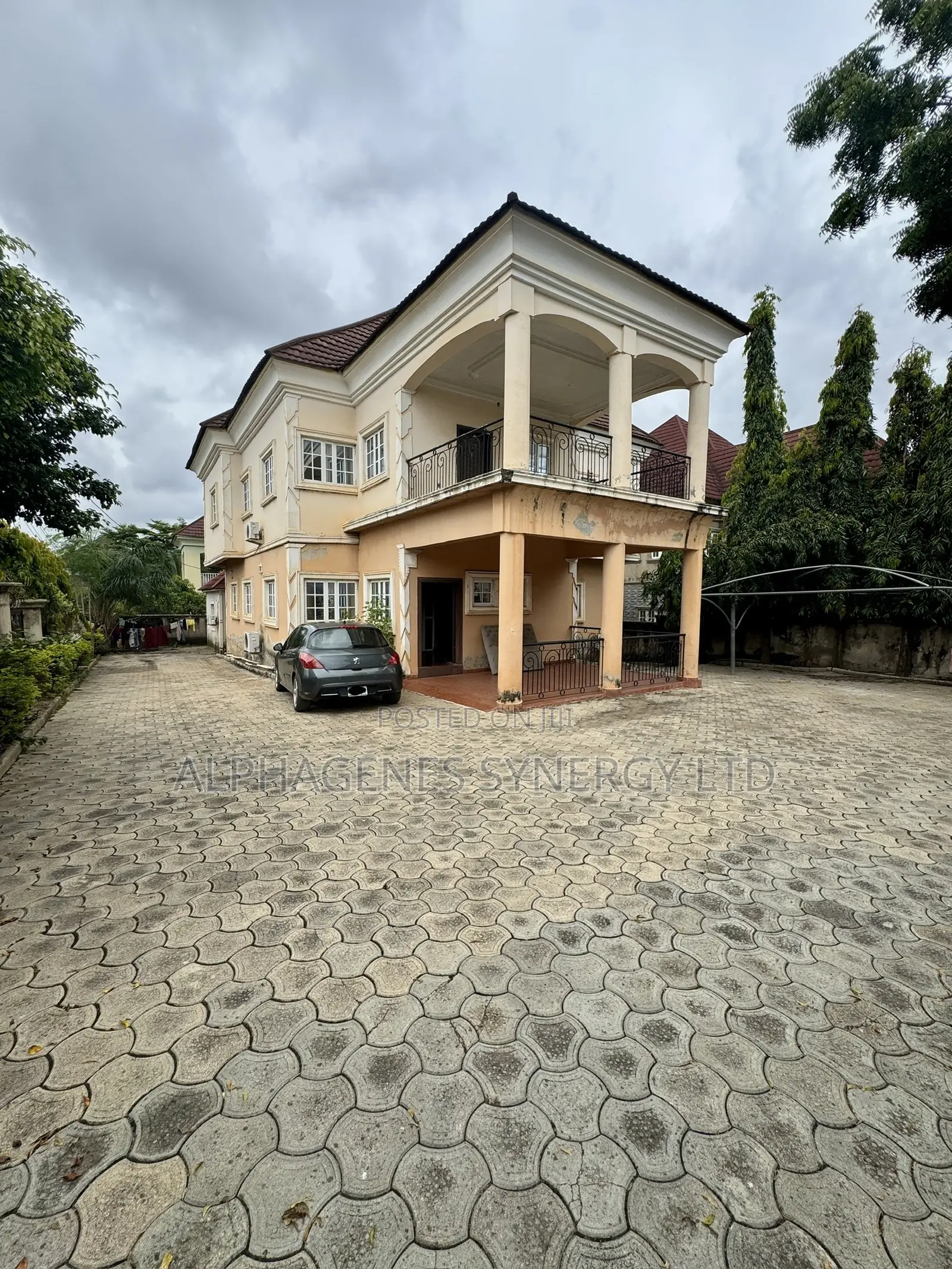 4bdrm Duplex in Gwarimpa, Life Camp for sale in Life Camp