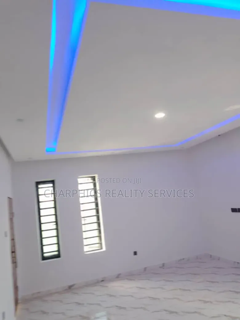 2bdrm Duplex in Erunwe for rent in Erunwe