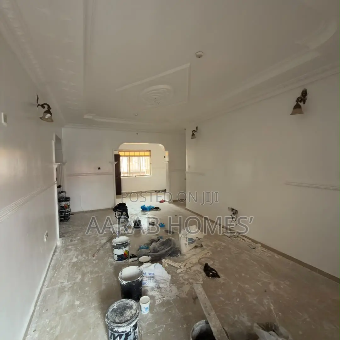 3bdrm Block of Flats in Gwarinpa for rent in Gwarinpa