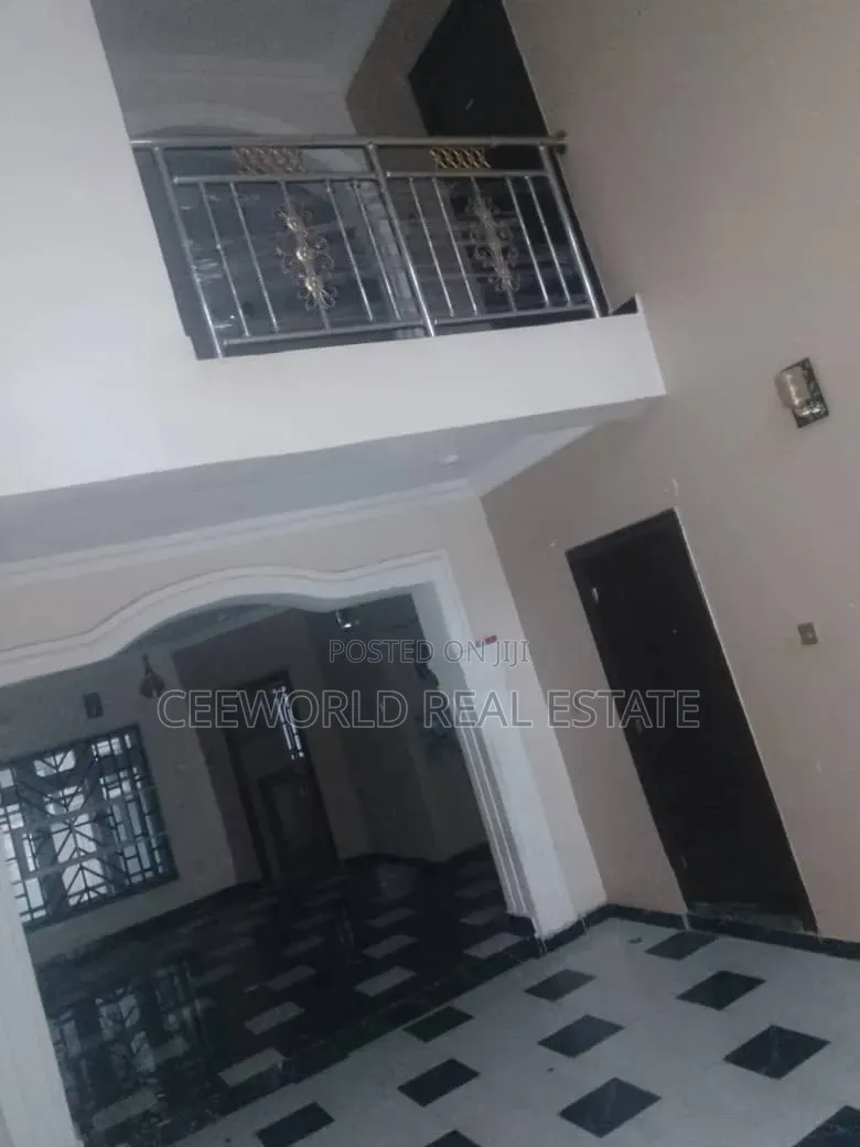 4bdrm Duplex in Akoto Estate Elebu, Akala Express for rent in Akala Express