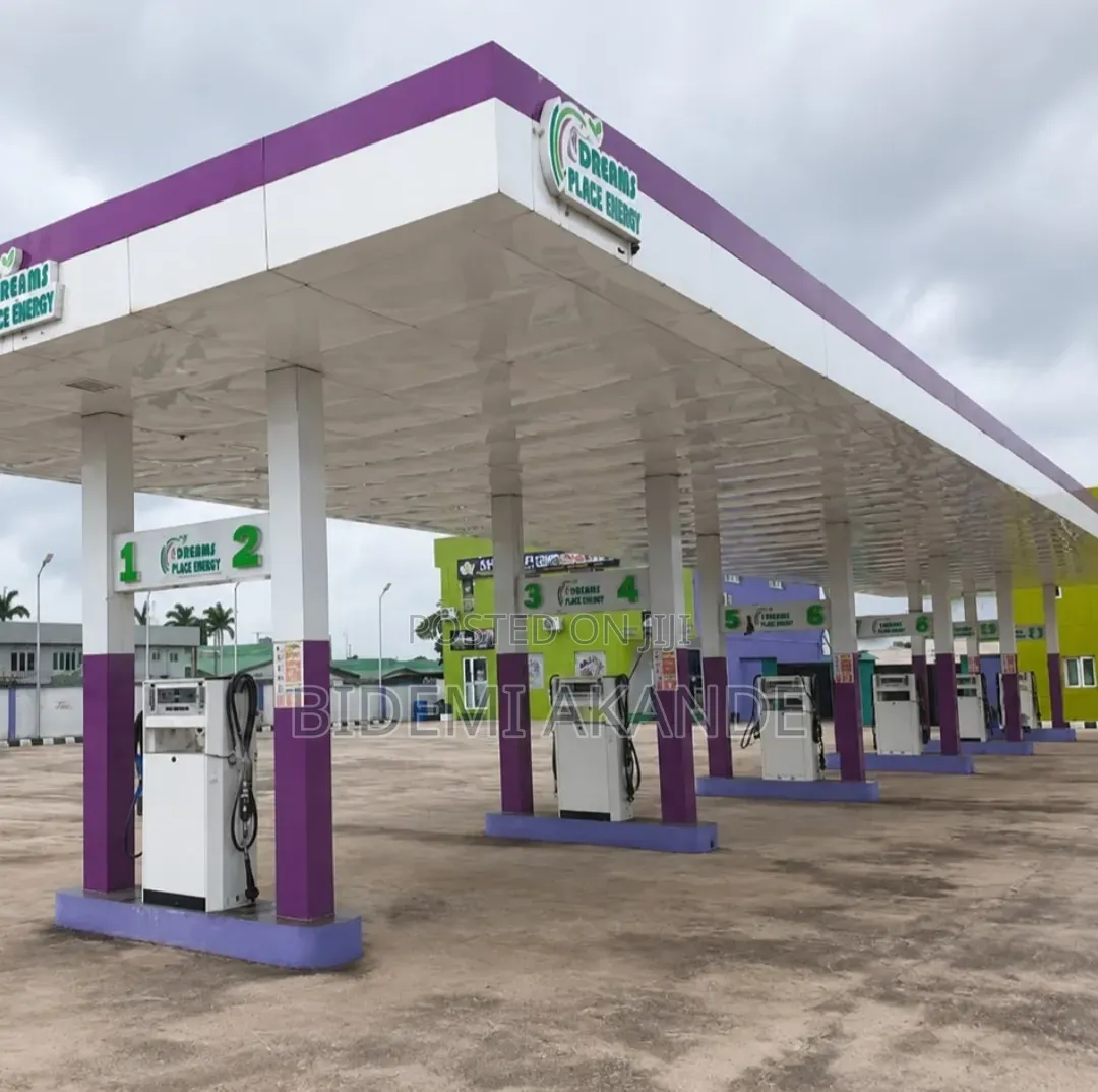 Prime Operational Filling Station + Commercial Asset for Sales IBadan in Eleyele