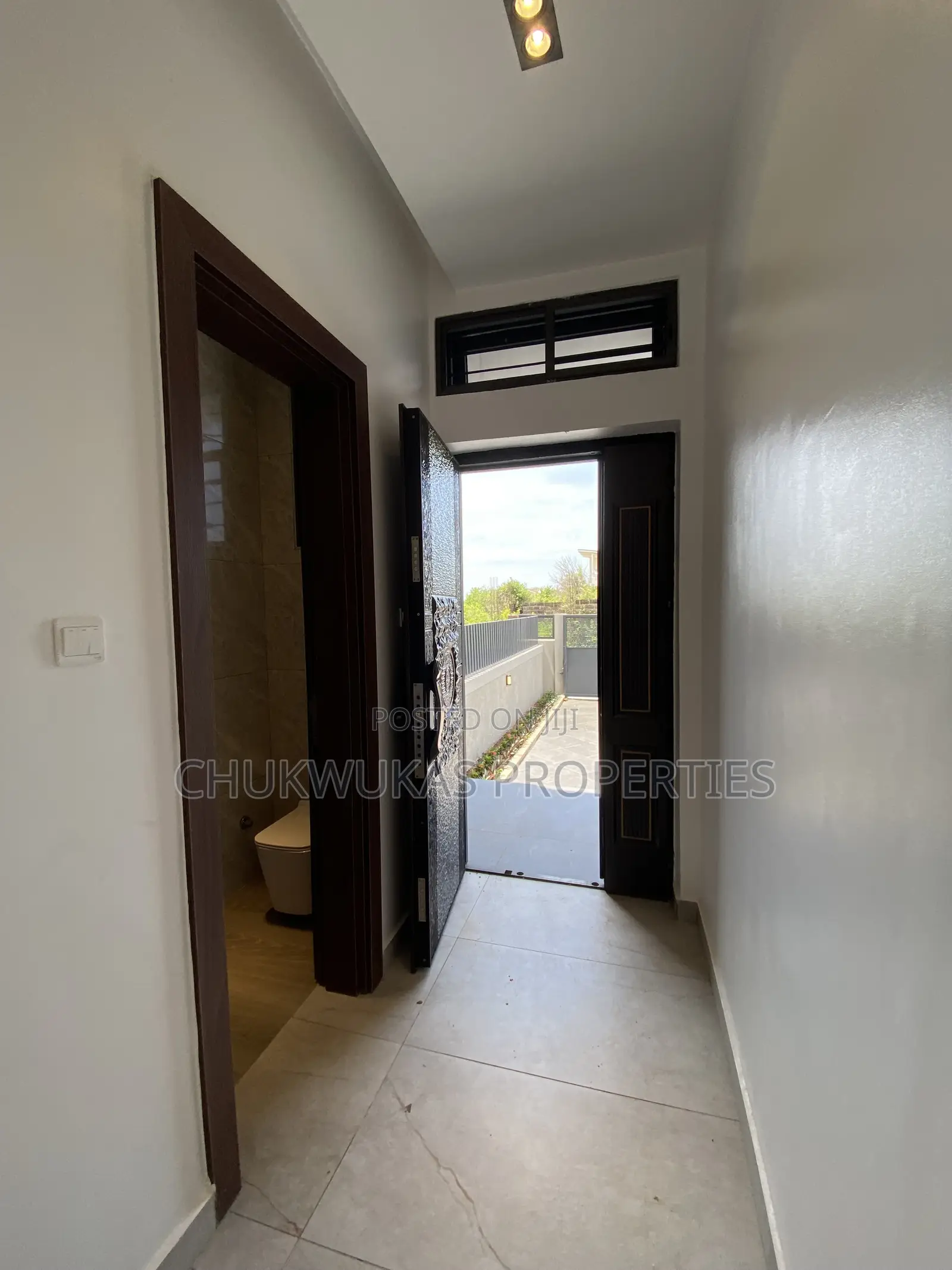 5bdrm Duplex in Almond Garden Estate, Enugu for sale in Enugu