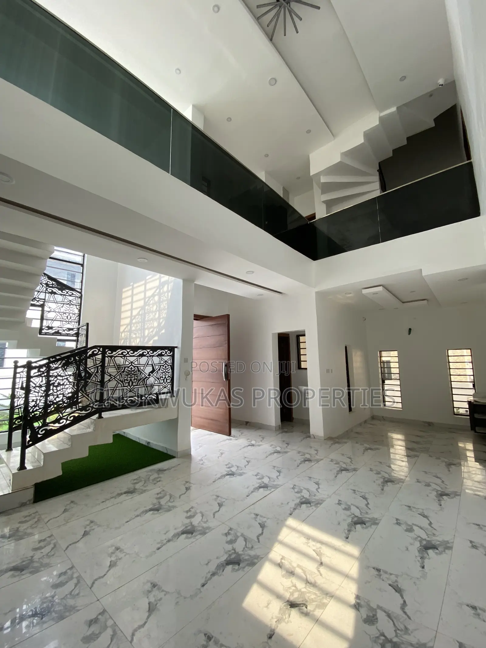 5bdrm Duplex in Crystal Court Estate, Enugu for sale in Enugu