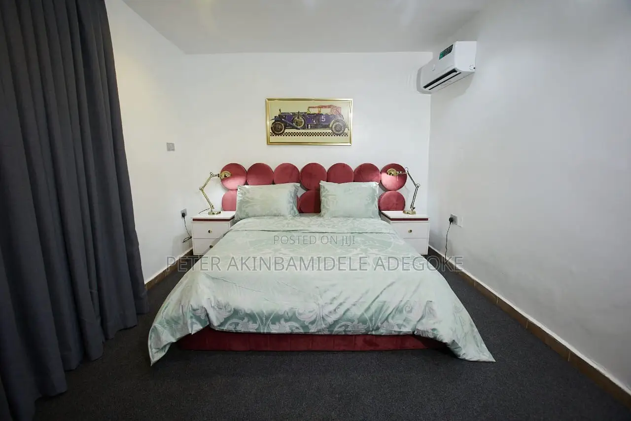 Furnished 4bdrm Penthouse in Prime Water View, Lekki Phase 1 for sale in Lekki Phase 1