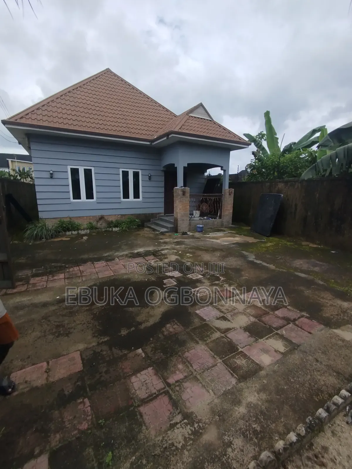 3bdrm Bungalow in Sars Road, Port-Harcourt for rent in Port-Harcourt