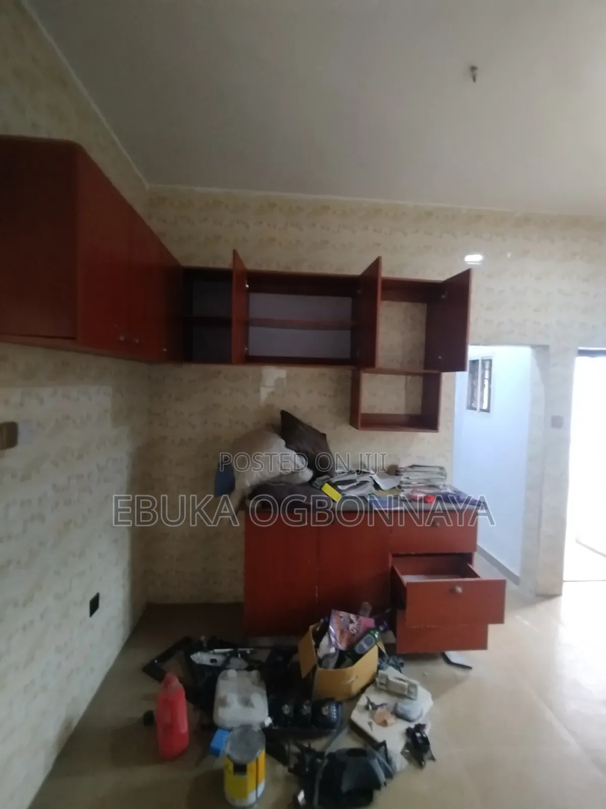 3bdrm Bungalow in Sars Road, Port-Harcourt for rent in Port-Harcourt