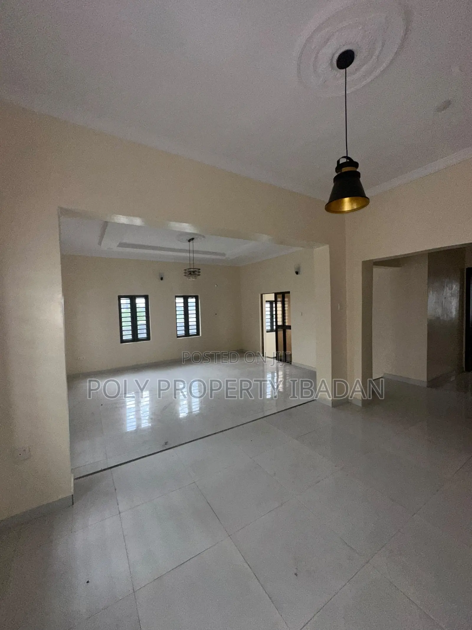 4bdrm Duplex in Kolapo Ishola Gra, Ibadan for rent in Ibadan
