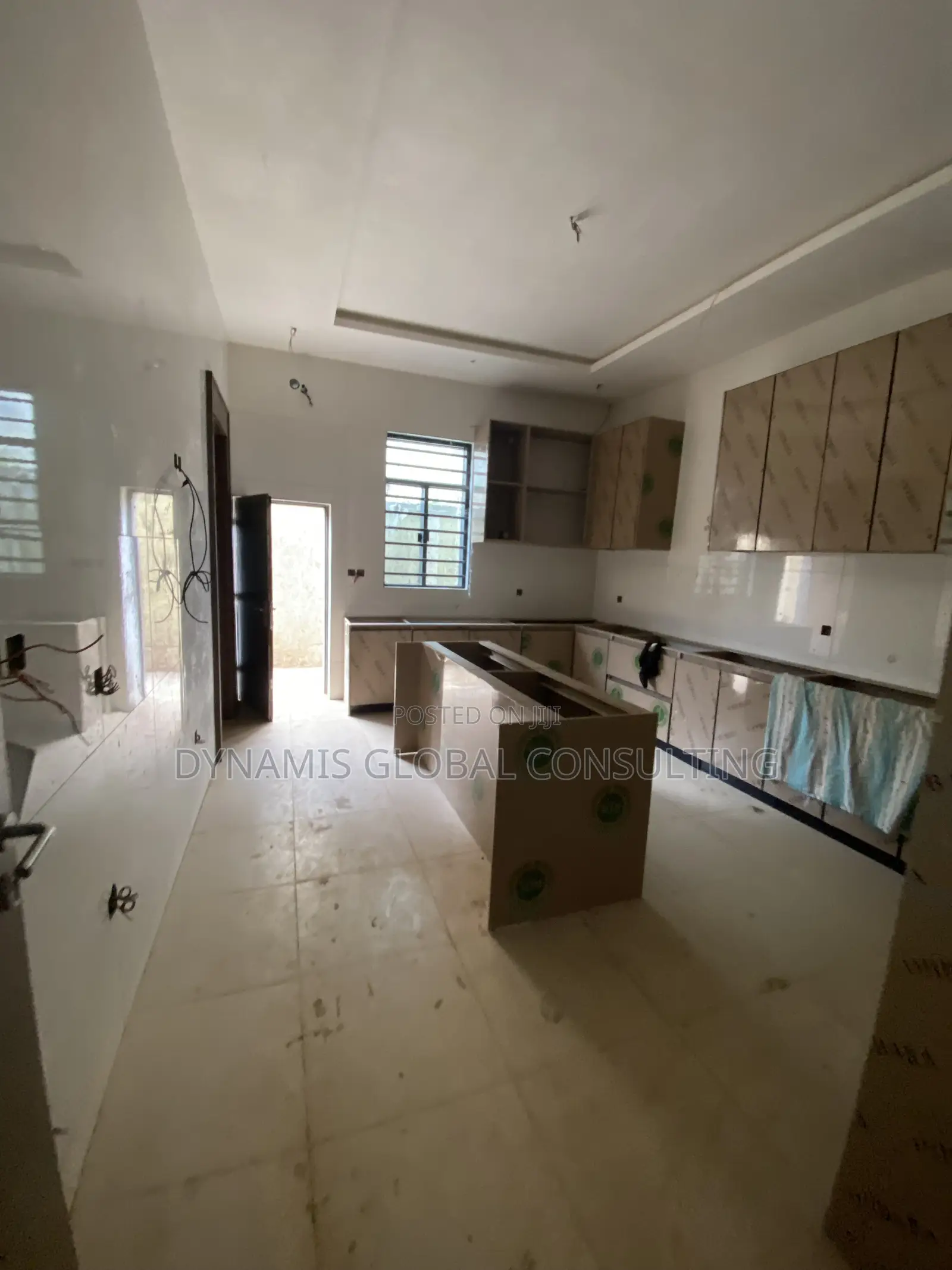 Furnished 6bdrm Duplex in Magodo Phase 2 for sale in GRA Phase 2 Shangisha