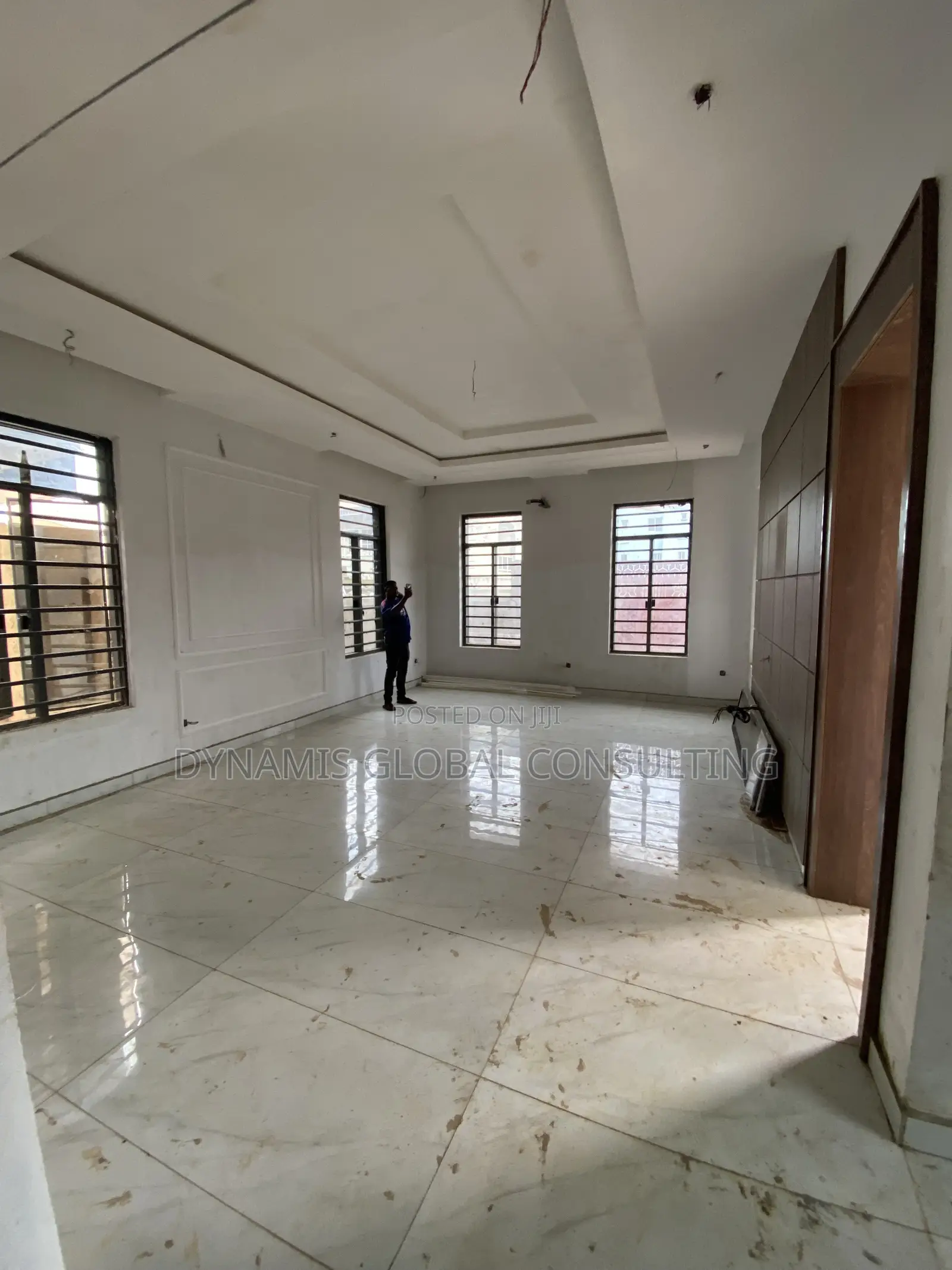 Furnished 6bdrm Duplex in Magodo Phase 2 for sale in GRA Phase 2 Shangisha