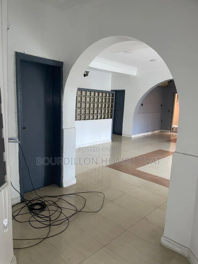 3bdrm Apartment in Parkview Estate for rent in Parkview Estate