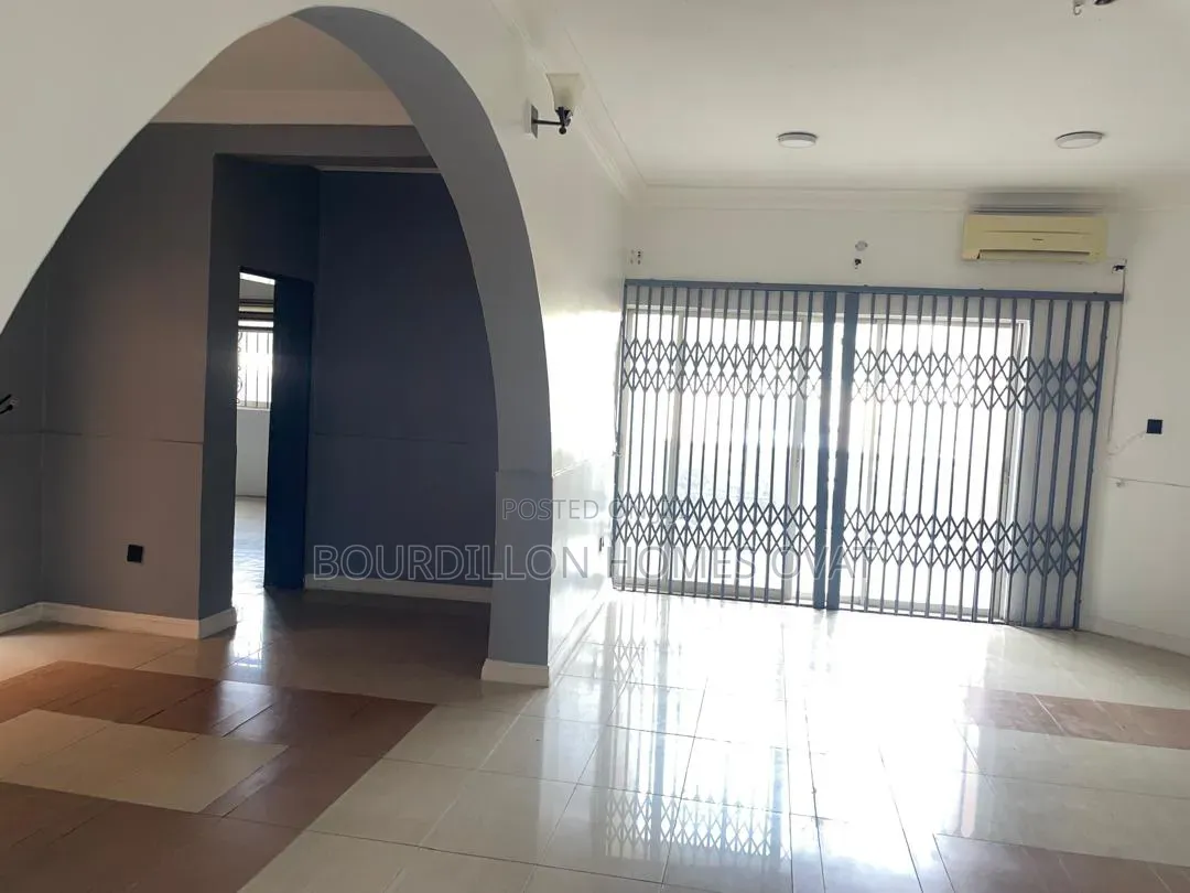 3bdrm Apartment in Parkview Estate for rent in Parkview Estate