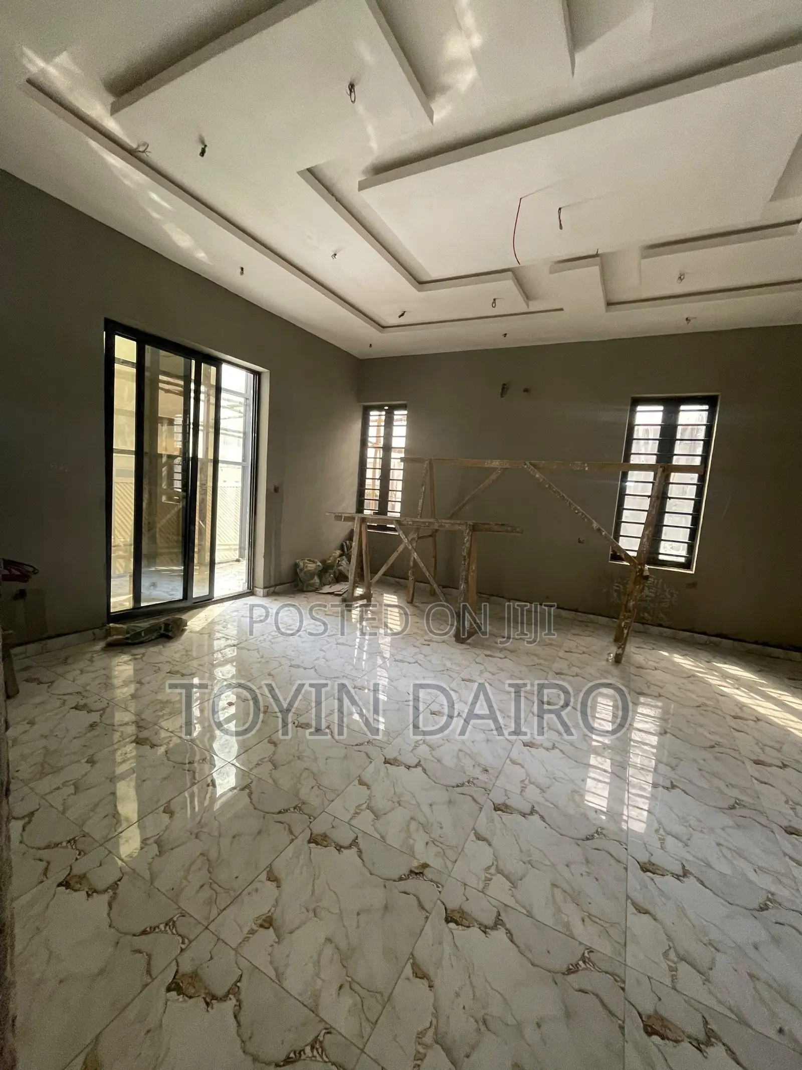 5bdrm Duplex in Akora Estate, Adeniyi Jones for sale in Adeniyi Jones