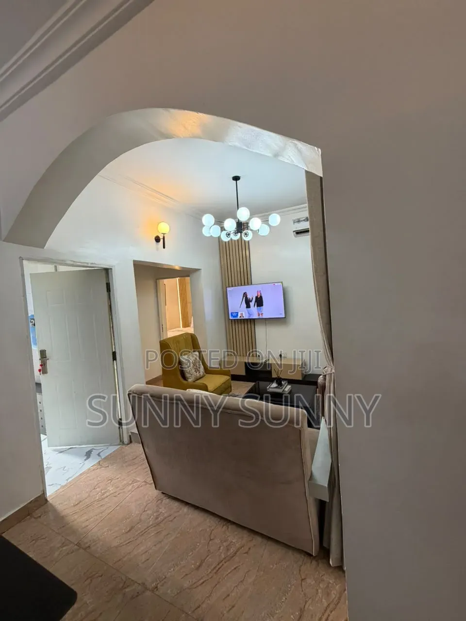 1 Bedroom Apartment With Balcony in Wuye
