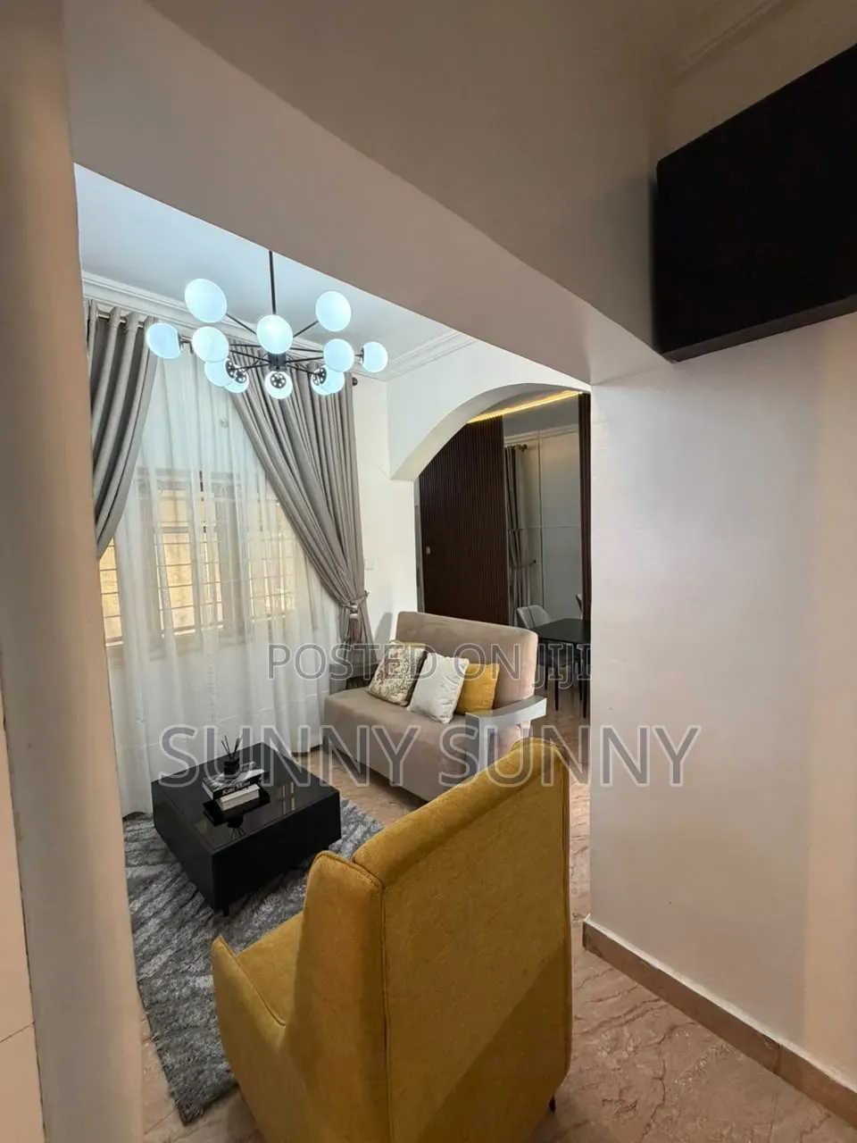 1 Bedroom Apartment With Balcony in Wuye