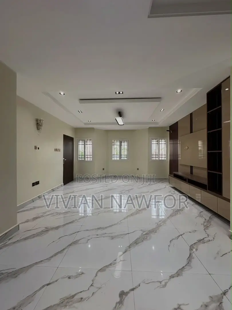 4bdrm Townhouse/Terrace in Life Camp for sale in Life Camp