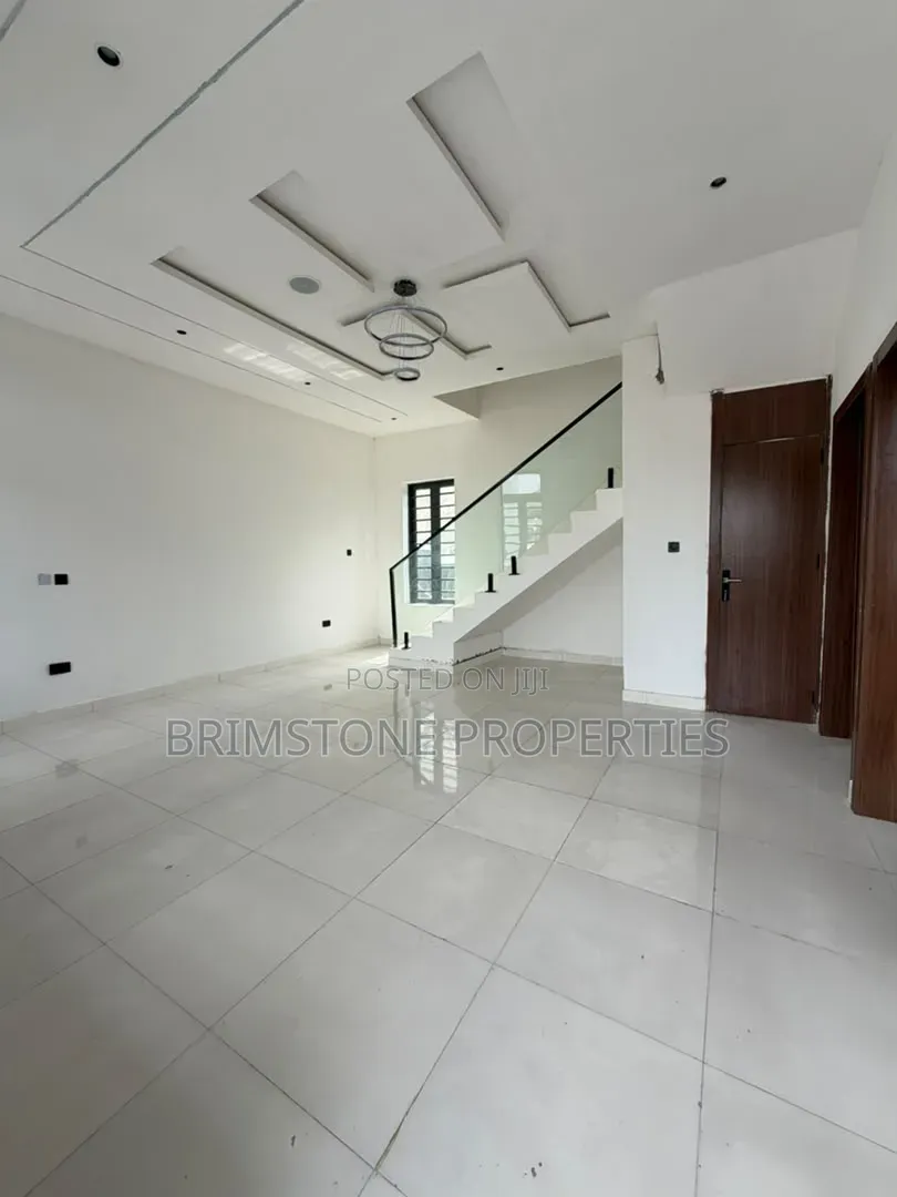 Furnished 3bdrm Duplex in VGC / Ajah for sale in VGC / Ajah