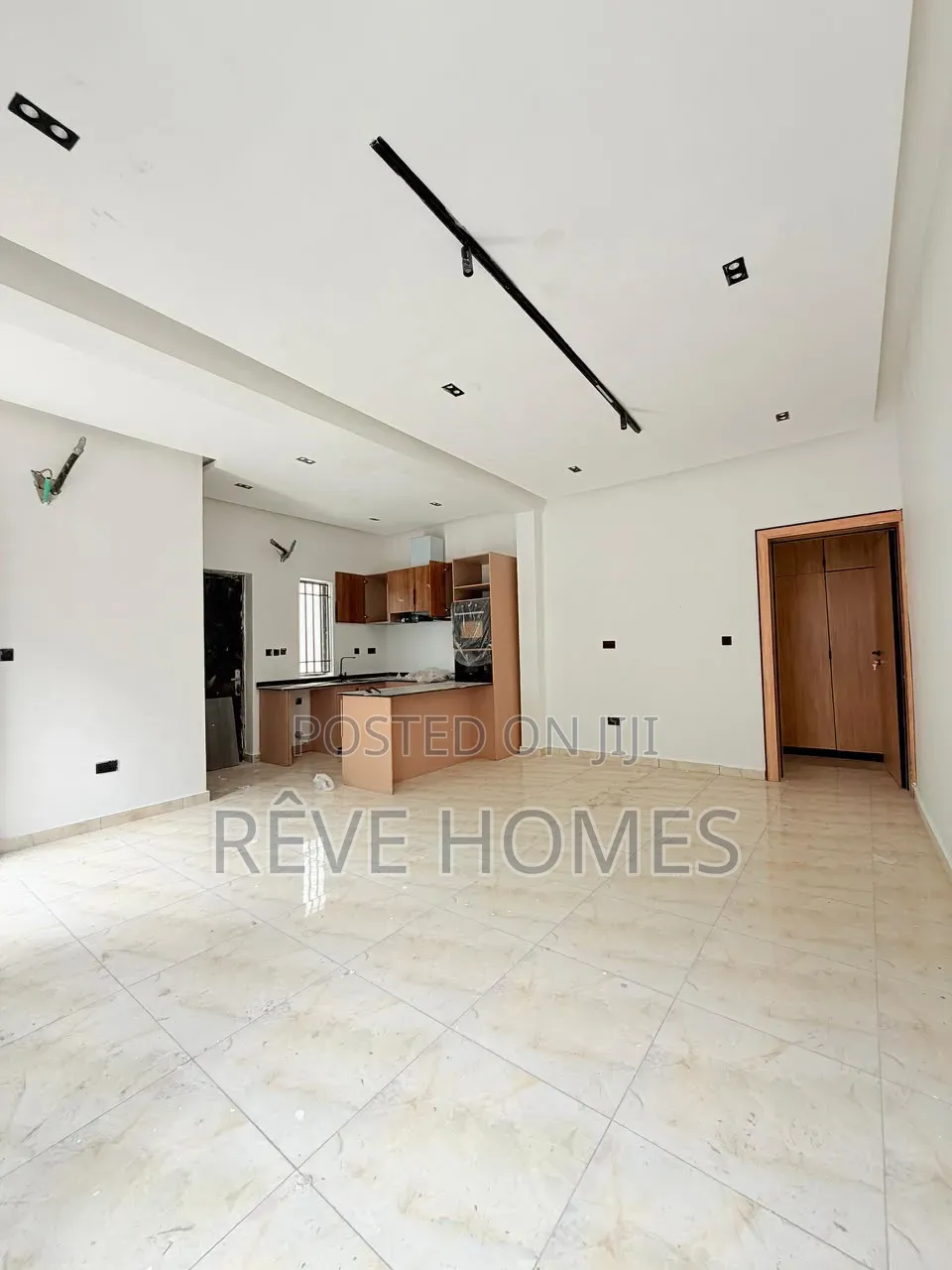 4bdrm Duplex in Isheri North for sale in Isheri North