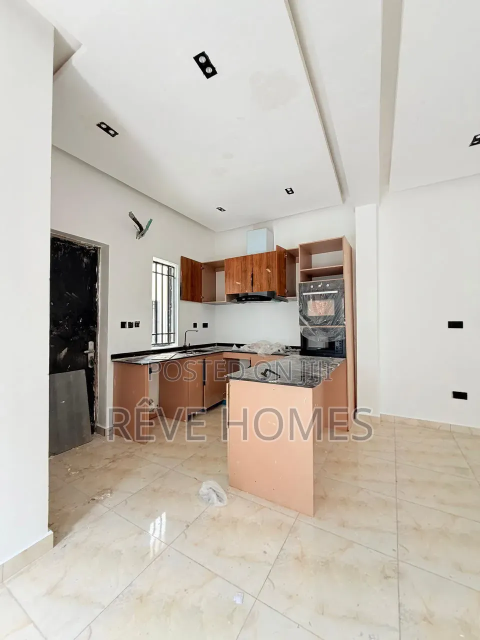 4bdrm Duplex in Isheri North for sale in Isheri North