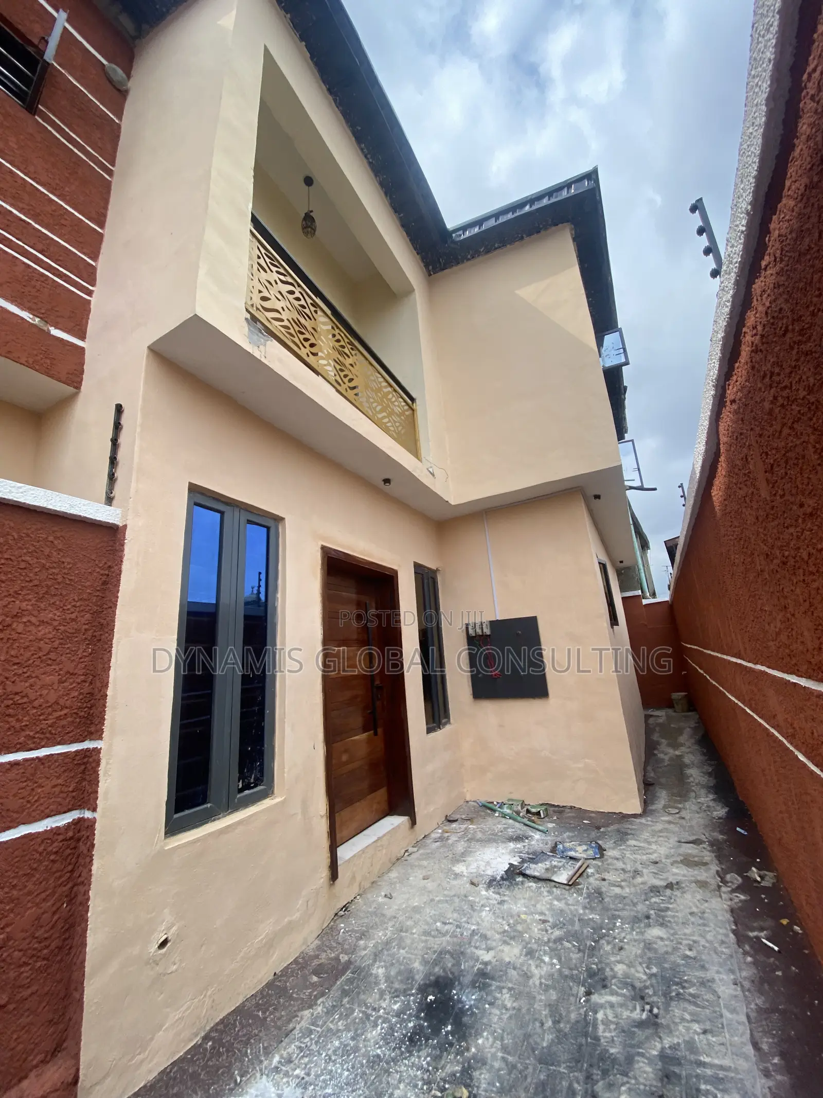 Furnished 4bdrm Duplex in Omole Phase 2 for sale in Omole Phase 2