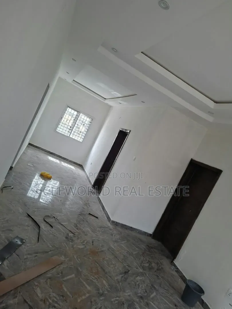 3bdrm Apartment in Progressive Estate, Akala Express for rent in Akala Express
