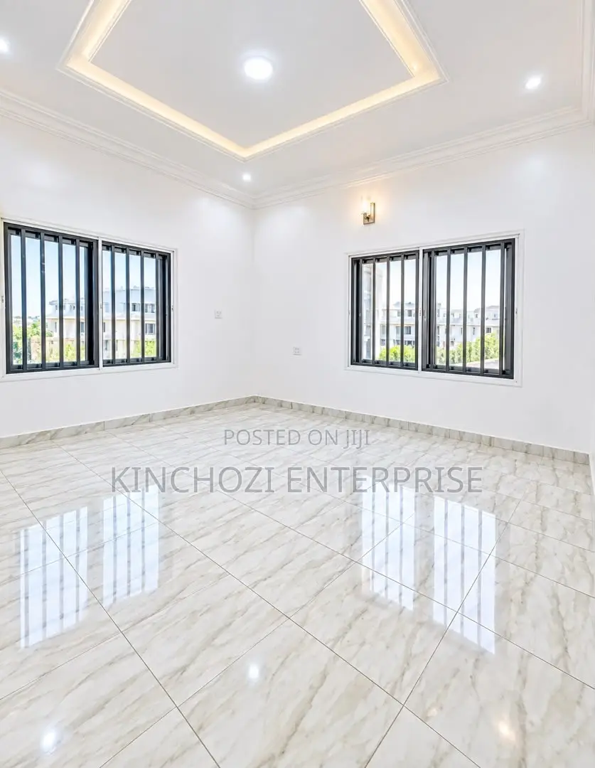 2bdrm Apartment in Lekki Enclave Estate, Ikate for rent in Ikate