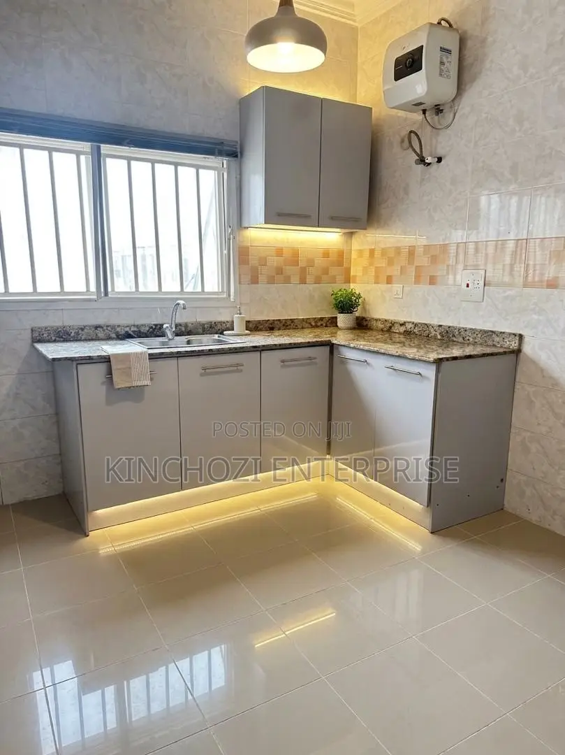 2bdrm Apartment in Lekki Enclave Estate, Ikate for rent in Ikate