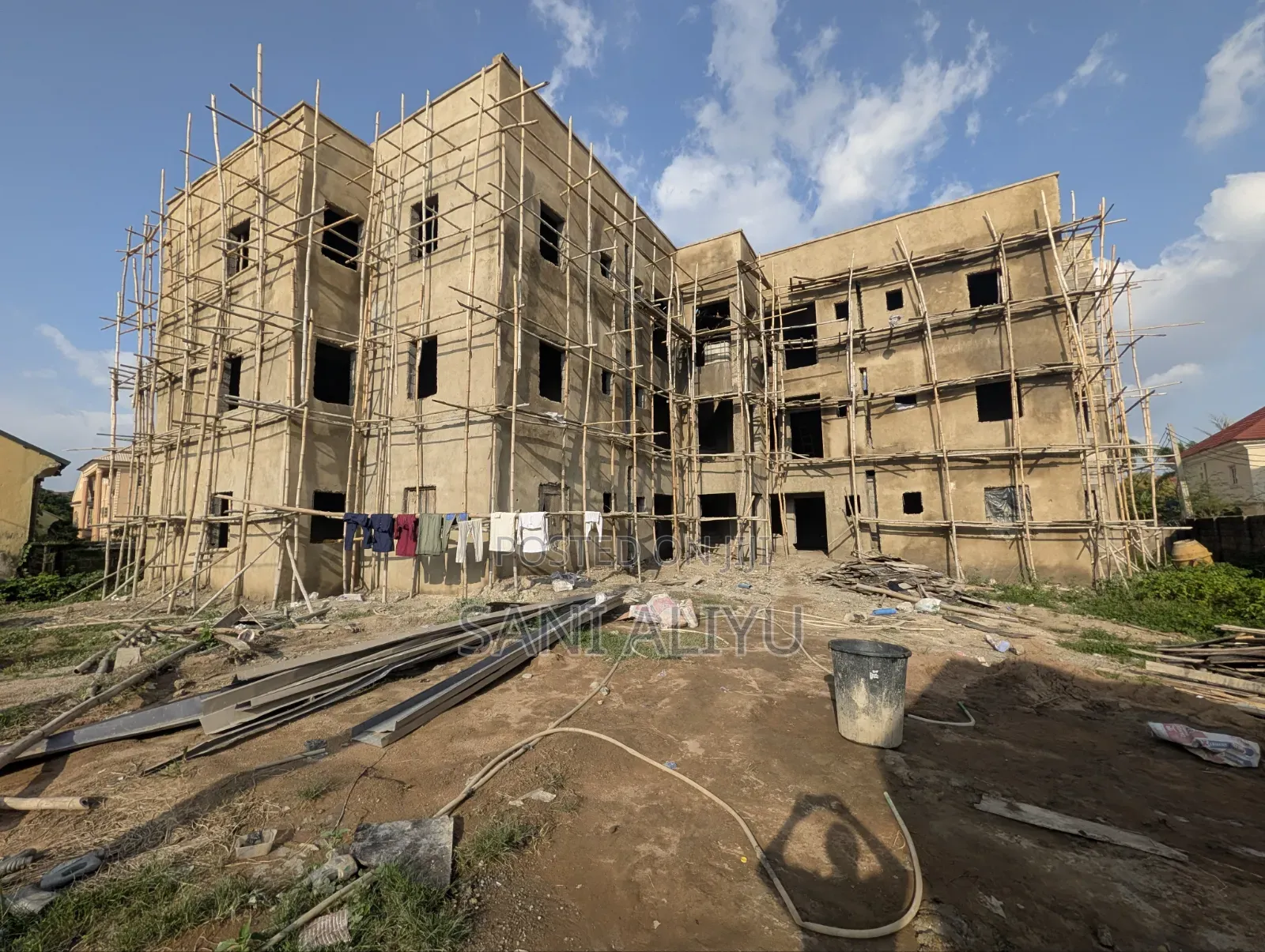 3bdrm Block of Flats in Apartment 250, Life Camp for sale in Life Camp
