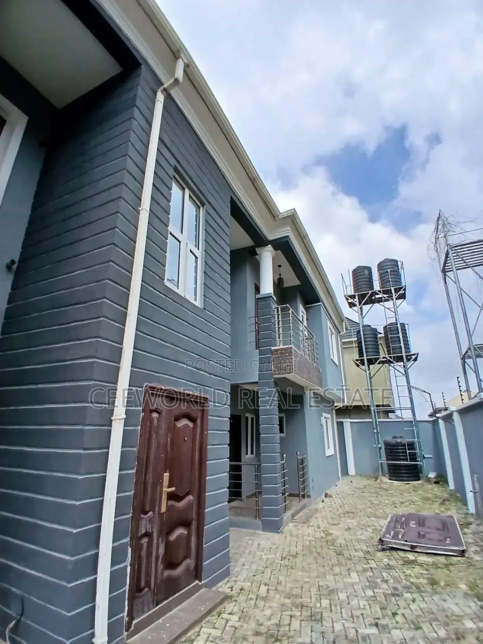3bdrm Apartment in Oke Ibukun Estate, Akala Express for rent in Akala Express