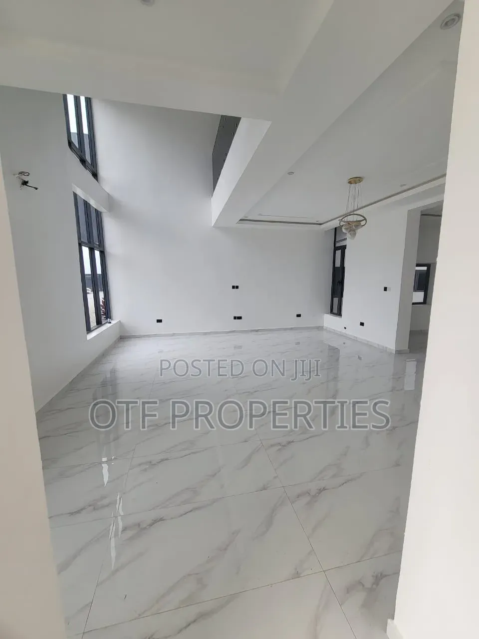 4bdrm Duplex in Idu Industrial for rent in Idu Industrial