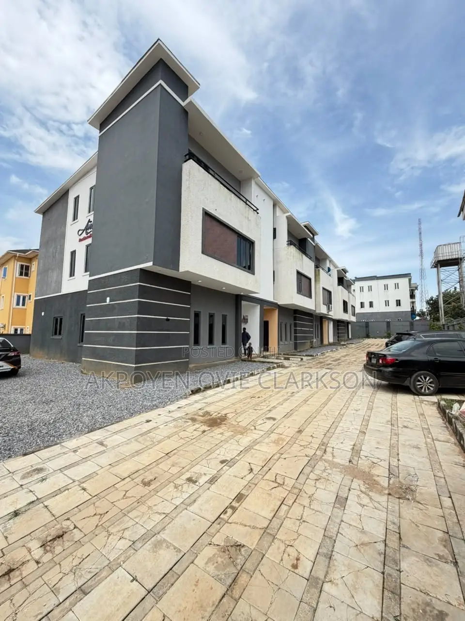 4bdrm Townhouse / Terrace in Kaura for rent in Kaura