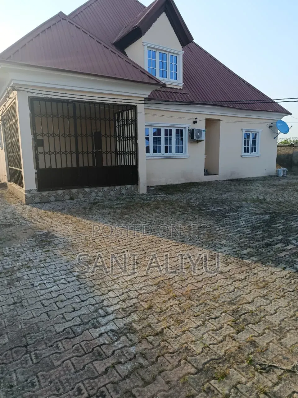 3bdrm Penthouse in Osilama Estate, FHA for sale in FHA