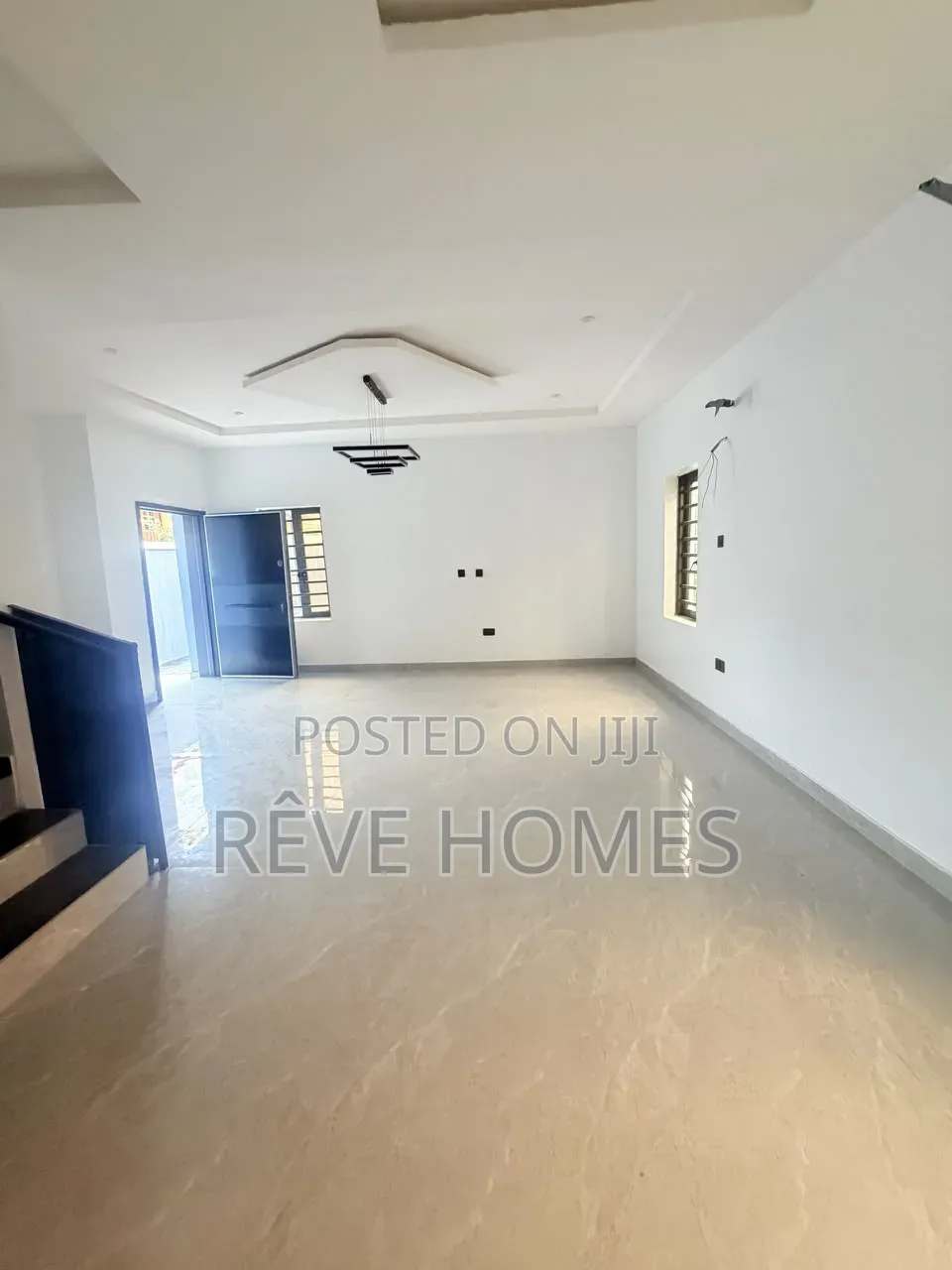 4bdrm Duplex in GRA Phase 1 for sale in GRA Phase 1
