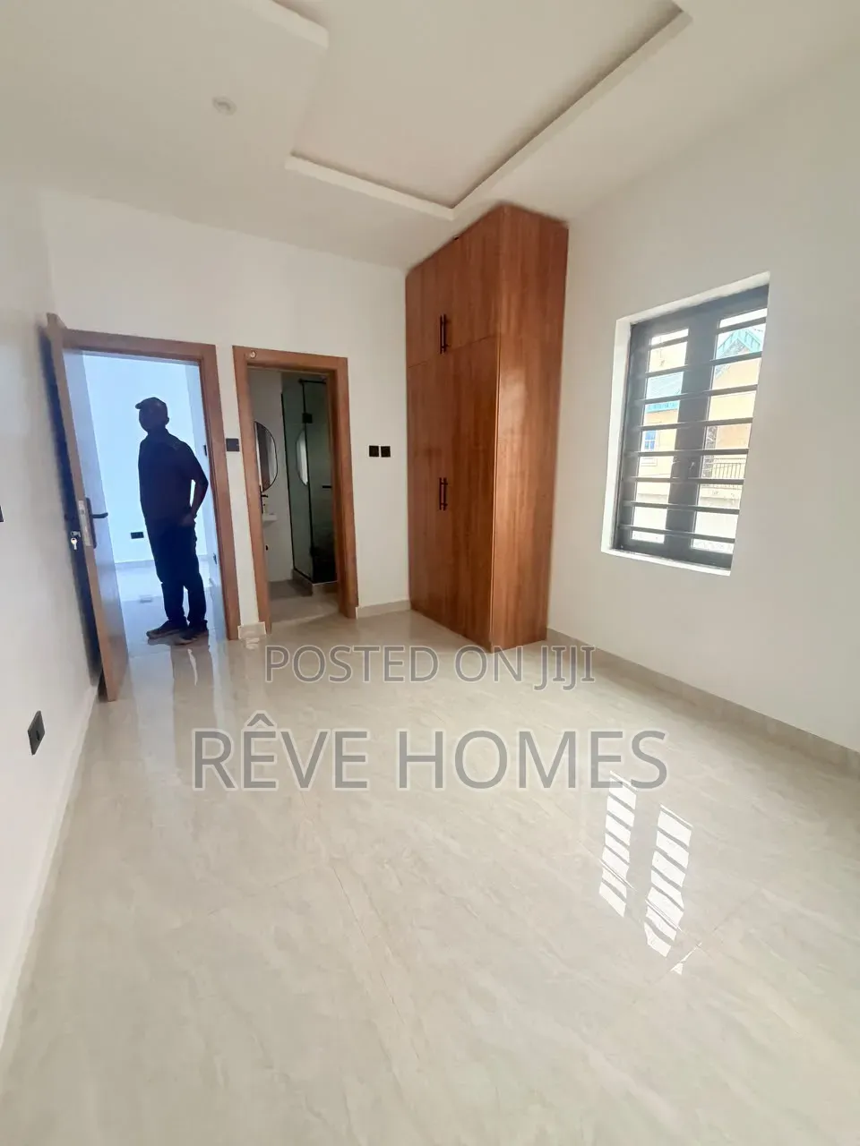 4bdrm Duplex in GRA Phase 1 for sale in GRA Phase 1