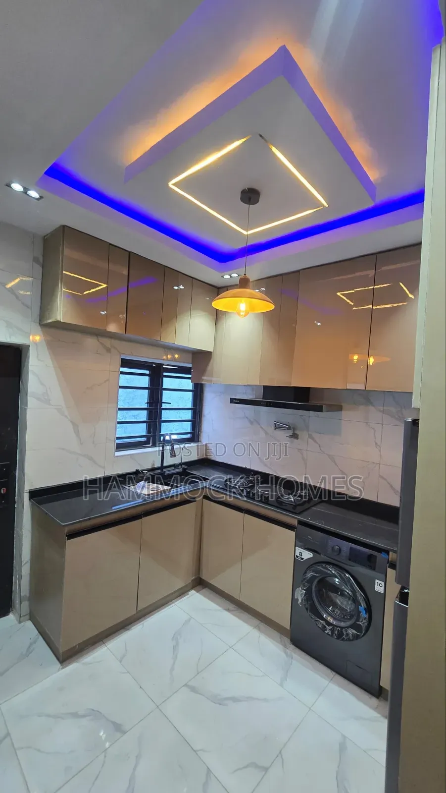 3bdrm Bungalow in Adetokun Estate, Eleyele for sale in Eleyele