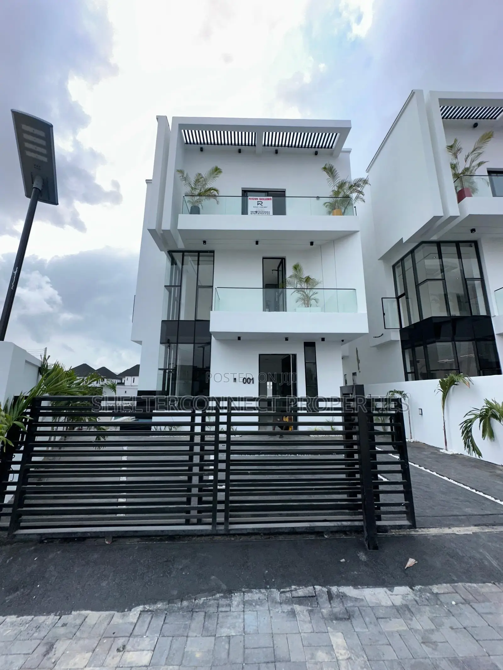 5bdrm Duplex in Orchid Road, Lekki Phase 2 for rent in Lekki Phase 2