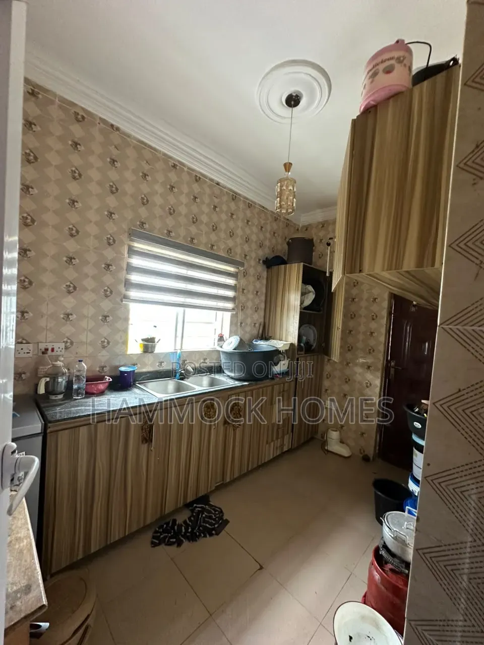 3bdrm Duplex in Ifesowapo Estate, Akobo for sale in Akobo