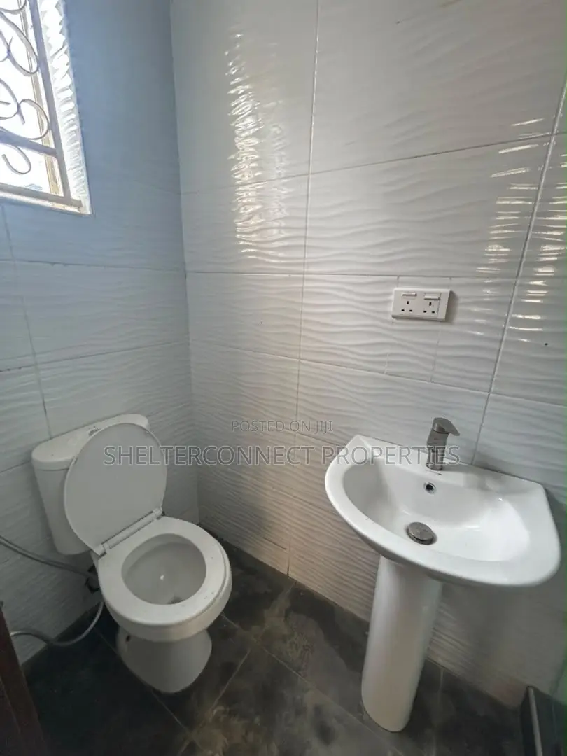 2bdrm Apartment in Lekki Phase 1 for rent in Lekki Phase 1